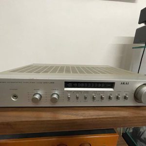 AKAI AM-U22