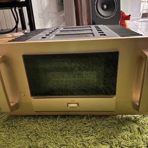 ACCUPHASE M-8000