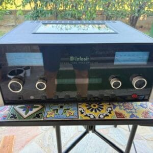 MCINTOSH C 2300