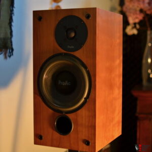 Proac studio monitor 100