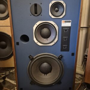JBL 4315B